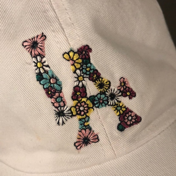 Urban Outfitters Hat LA - Picture 2 of 3